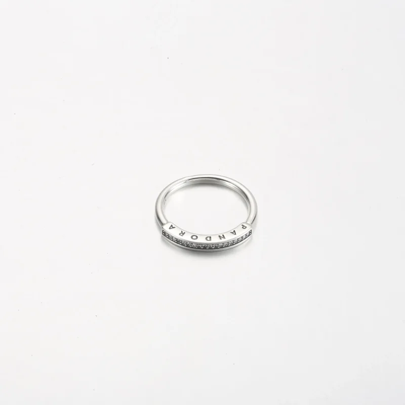 (zdjęcie do) Pierścień identyfikacyjny Pandora Signature Pavé - 192283C01 - Wyświetl 3