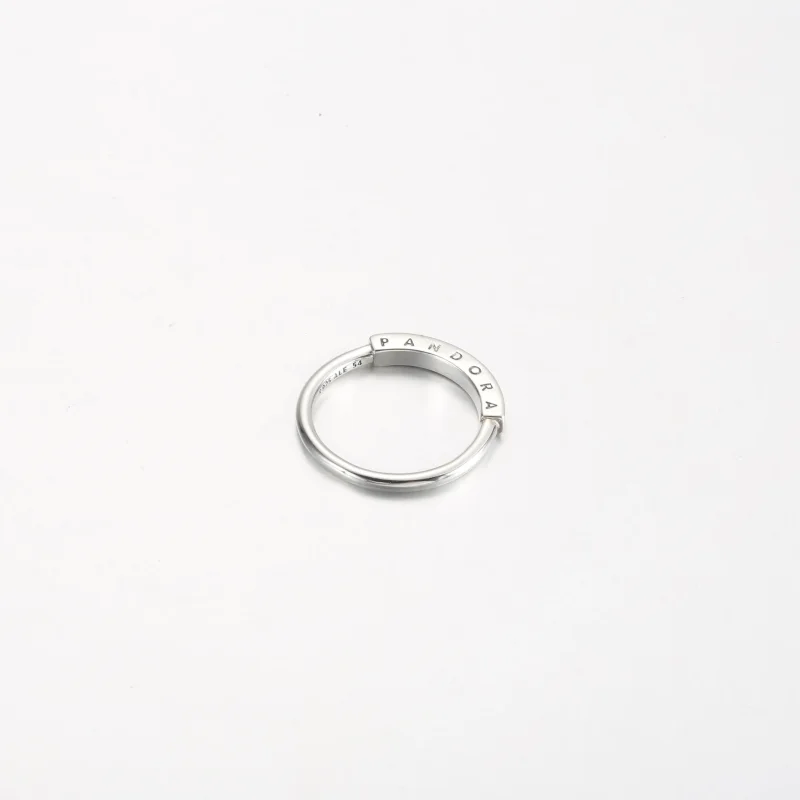 (zdjęcie do) Pierścień identyfikacyjny Pandora Signature Pavé - 192283C01 - Wyświetl 4