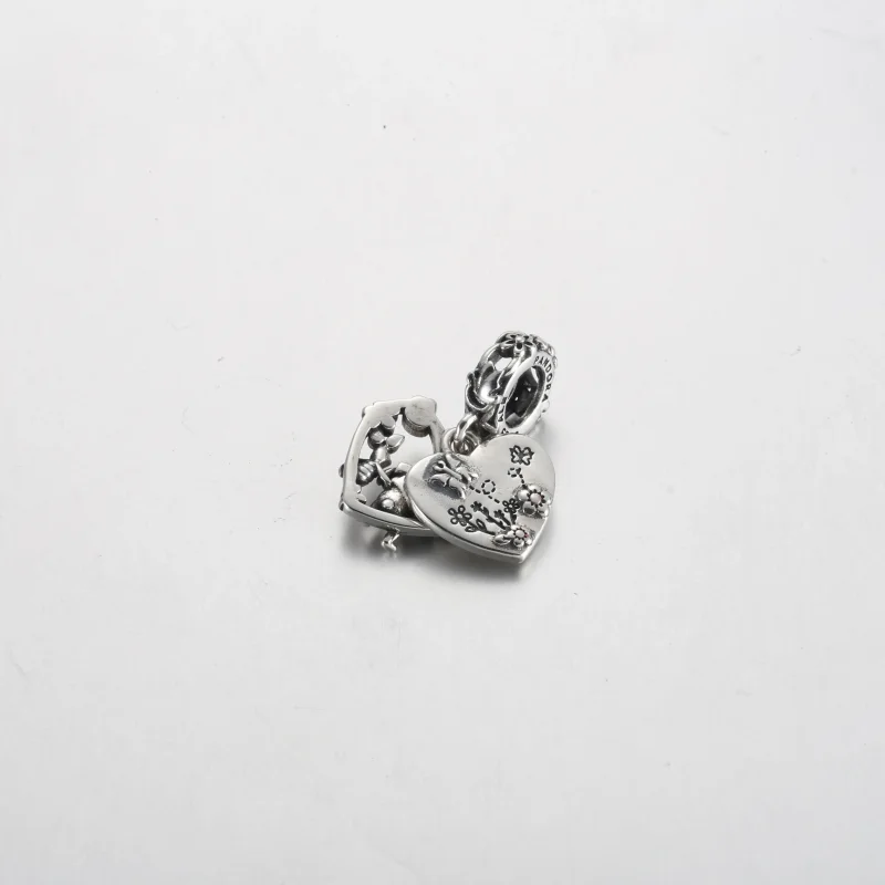 (zdjęcie do) Podwójna zawieszka Pandora Disney Kubuś Puchatek i Prosiaczek - 792214C01 - Wyświetl 3