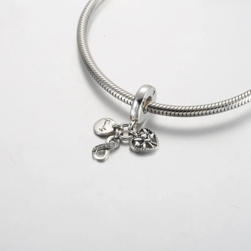 (zdjęcie do) Potrójna zawieszka Pandora Family Infinity - 792201C01 - Wyświetl 4