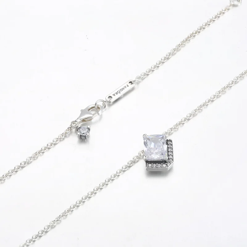 (zdjęcie do) Prostokątny, błyszczący naszyjnik Pandora Halo Collier - 392388C01 - Wyświetl 5