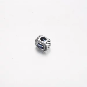 Prostokątny wisiorek Pandora Blue Sparkling - 792385c01