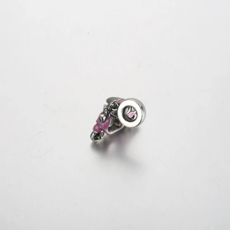 (zdjęcie do) Różowa zawieszka do hulajnogi Pandora - 791057C01 - Wyświetl 3