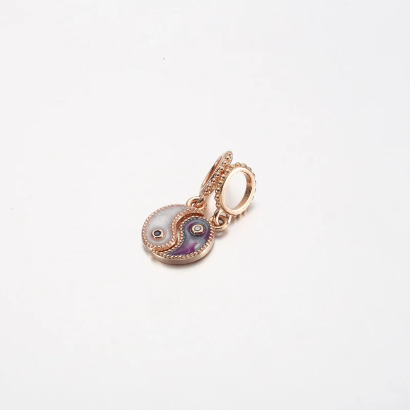 (zdjęcie do) Rozdzielana, błyszcząca zawieszka Pandora Yin i Yang - 780098C01 - Wyświetl 2