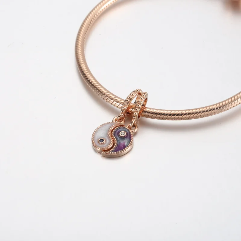 (zdjęcie do) Rozdzielana, błyszcząca zawieszka Pandora Yin i Yang - 780098C01 - Wyświetl 4