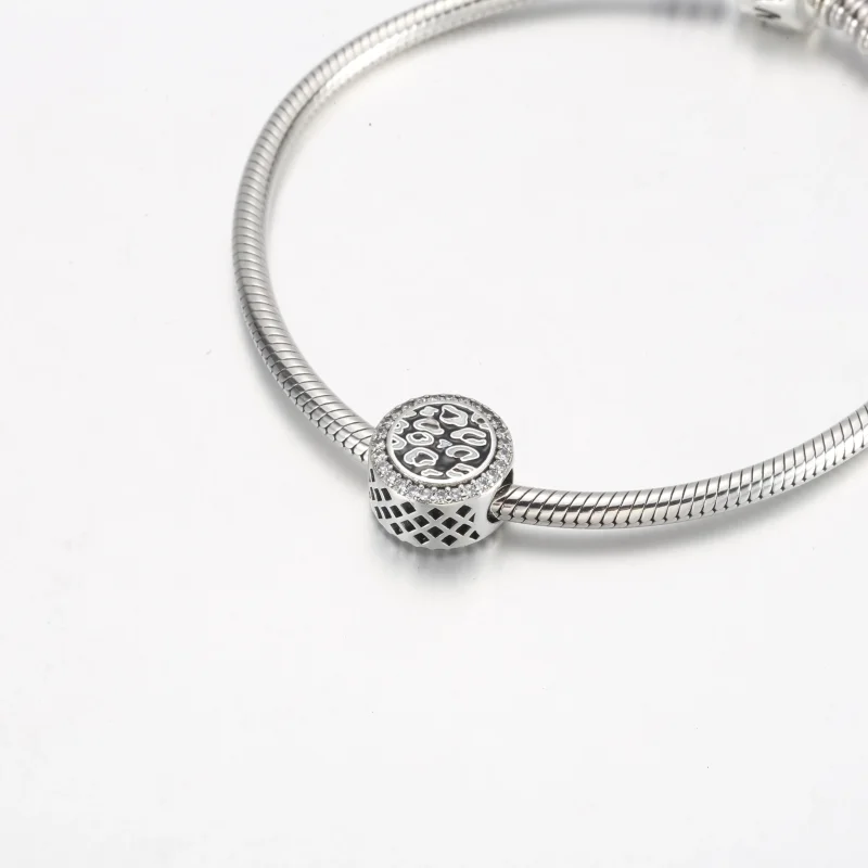 (zdjęcie do) Srebrna zawieszka Pandora w kolorze czarnym w panterkę - 792016CZ_E023 - Wyświetl 5