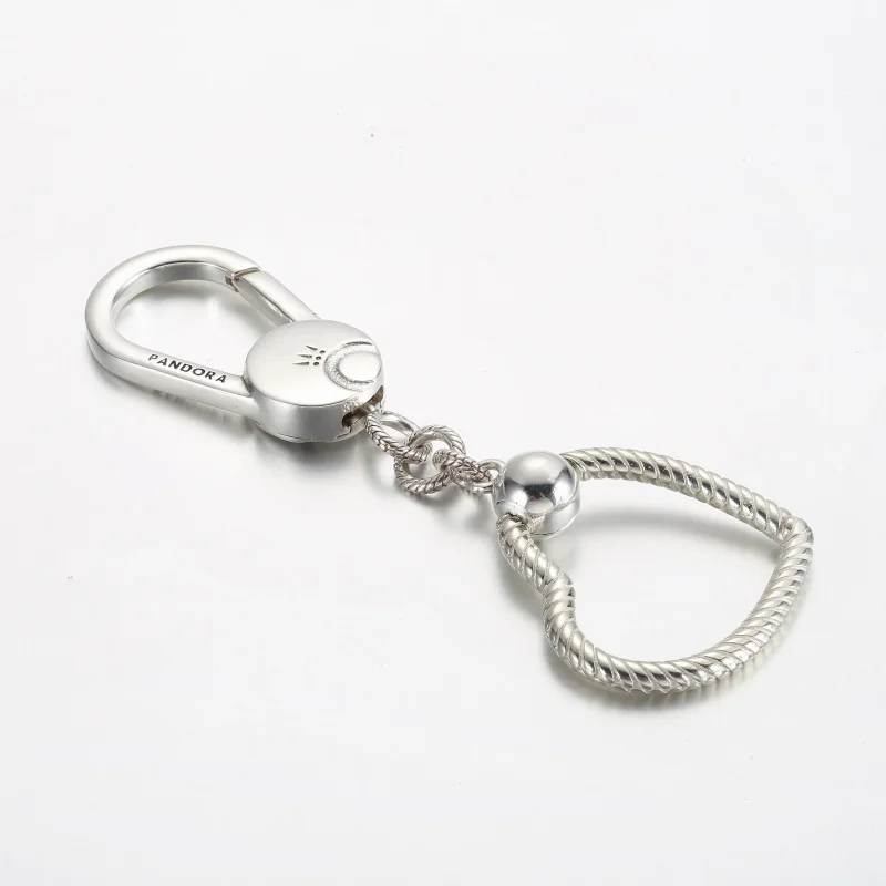 (zdjęcie do) Uchwyt na zawieszkę do torebki Pandora Moments w kształcie małego serca - 392238 - Wyświetl 3