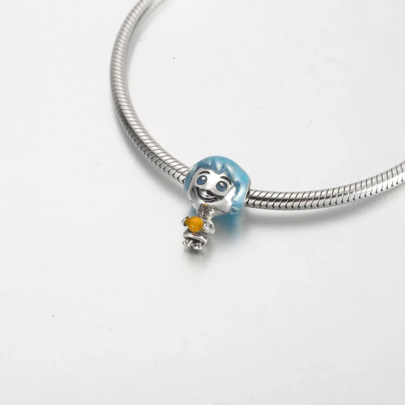 (zdjęcie do) Świecąca w ciemności zawieszka w kształcie kuli pamięci Pandora Disney Pixar Joy - Wyświetl 5