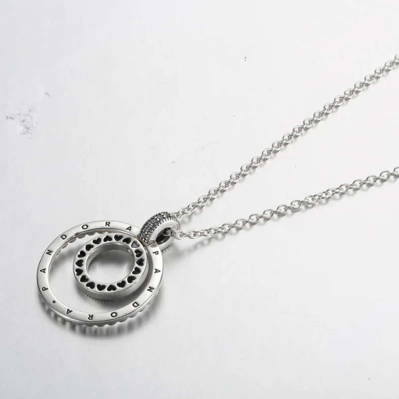 (zdjęcie do) Wisiorek i naszyjnik Pandora Signature Pavé i koralikami - 392308C01 - Wyświetl 3