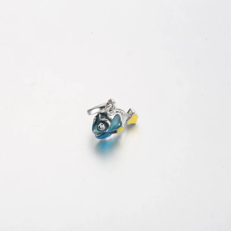 (zdjęcie do) Wisząca zawieszka Pandora Disney Pixar Dory - 792025C01 - Wyświetl 4