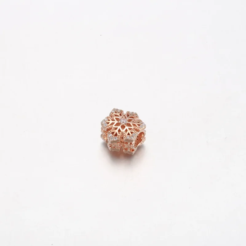 (zdjęcie do) Świąteczna zawieszka w kształcie płatka śniegu Pandora - 782378C01 - Wyświetl 2