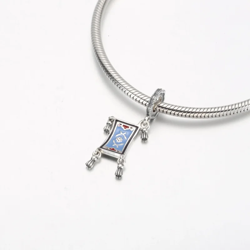 (zdjęcie do) Zawieszka do wiszącego dywanu Pandora Disney Aladyn Magia - 792346C01 - Wyświetl 4