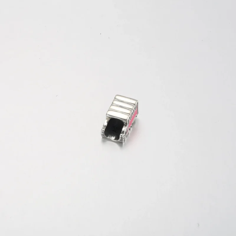 (zdjęcie do) Zawieszka Keith Haring™ x Pandora Szczekający pies - 792218C01 - Wyświetl 3