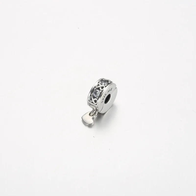 (zdjęcie do) Zawieszka Pandora Family Always Pavé - 791151C01 - Wyświetl 3