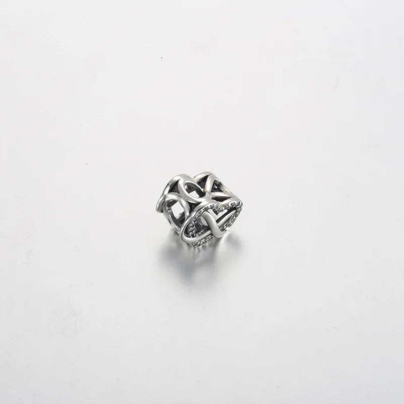 (zdjęcie do) Zawieszka Pandora Family Infinity z czerwonym sercem - 792246C01 - Wyświetl 3