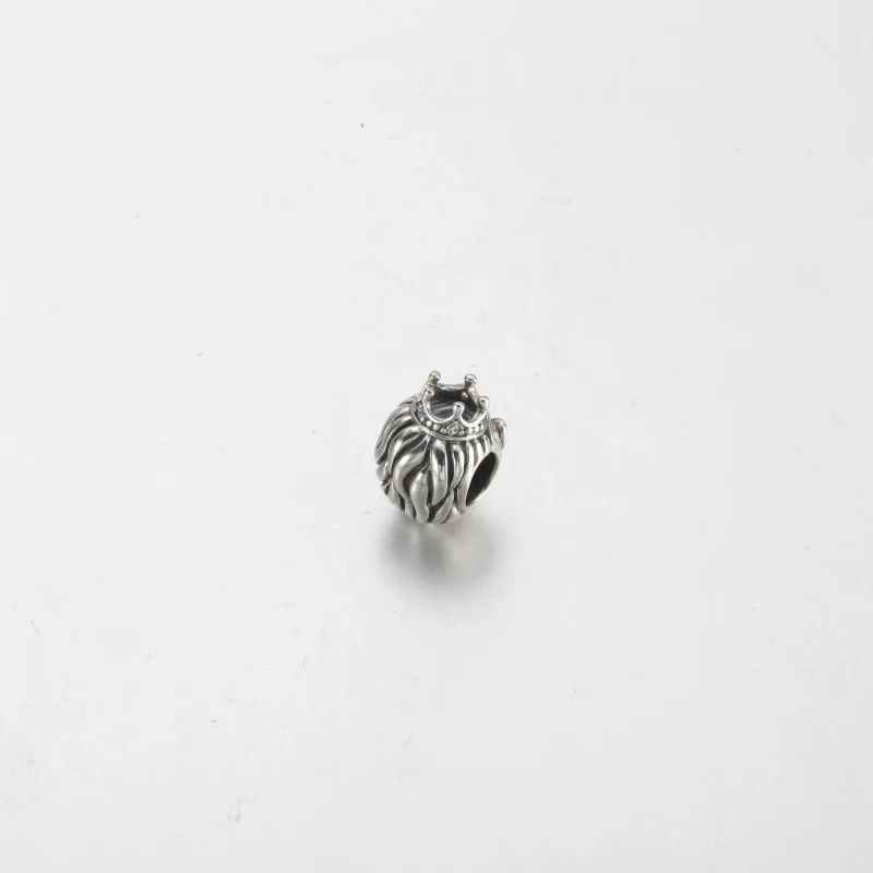 (zdjęcie do) Zawieszka Pandora Królewski lew - 792199C01 - Wyświetl 3