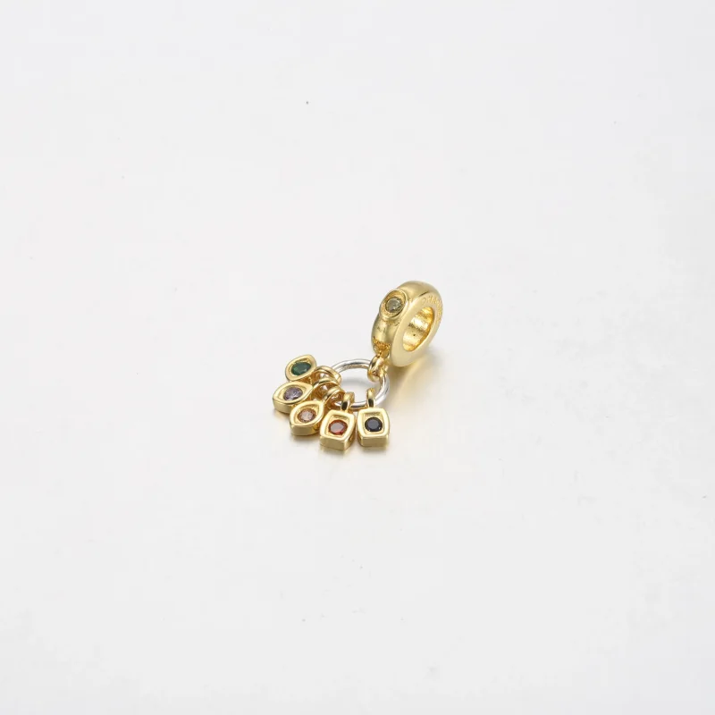 (zdjęcie do) Zawieszka Pandora Marvel Avengers Infinity Stones - 760774C01 - Wyświetl 2