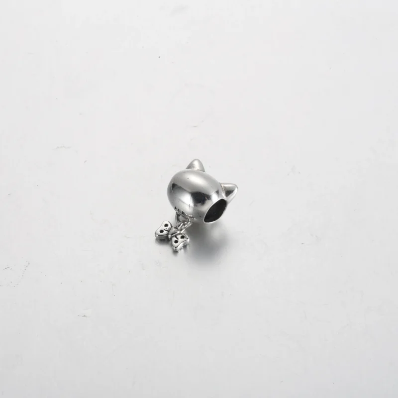 (zdjęcie do) Zawieszka Pandora Pet Cat & Bow - 792255C01 - Wyświetl 3