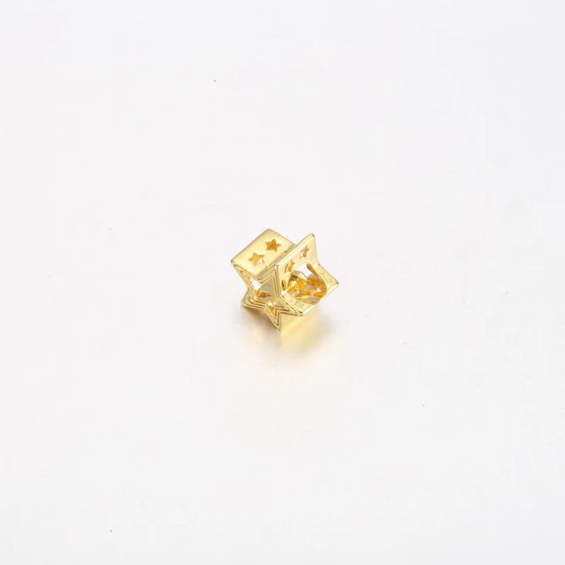 (zdjęcie do) Zawieszka Pandora Promienna Gwiazda - 752361C00 - Wyświetl 2
