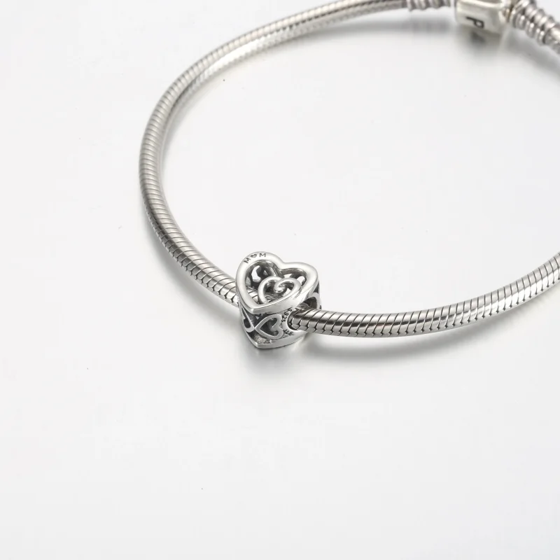 (zdjęcie do) Zawieszka Pandora Splecione Nieskończone Serca - 790800C00 - Wyświetl 5