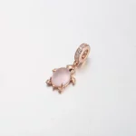 Zawieszka Pandora ze szkła Murano w kształcie różowego żółwia morskiego - 788939C01