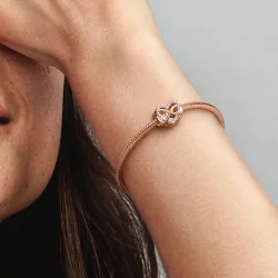Zawieszka w kształcie różowego serca Pandora Family - 782246C01