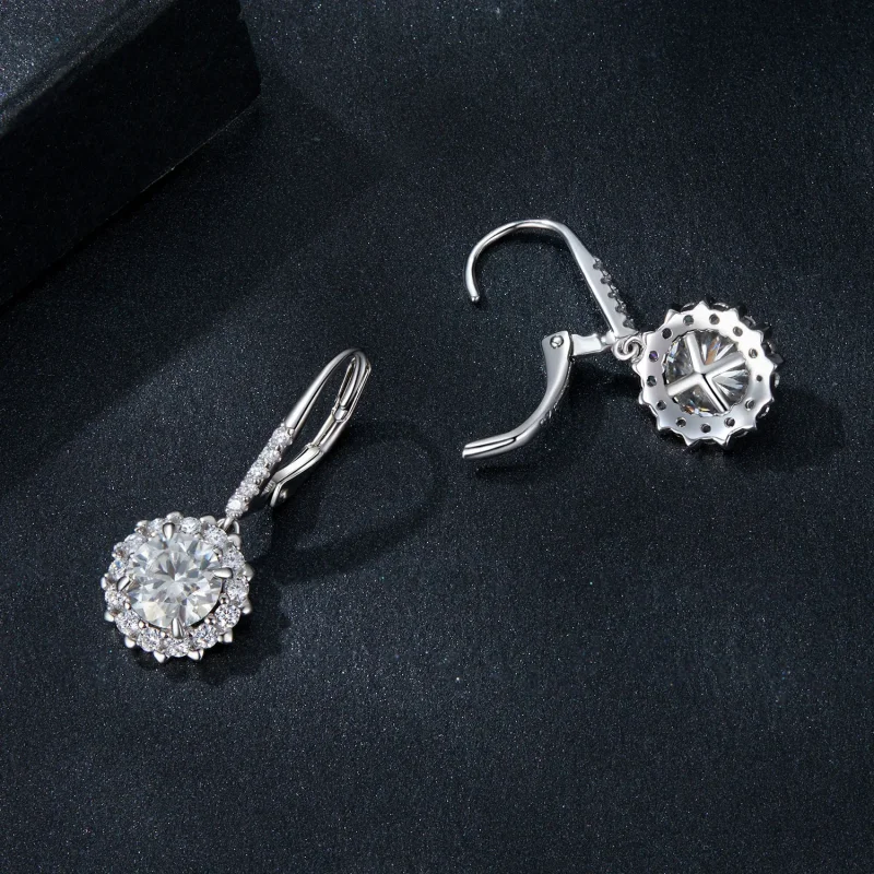 (zdjęcie do) Kolczyki PANDORA Style Sparkling 1Ct Moissanite (dwa certyfikaty) - MSE046 - Wyświetl 3