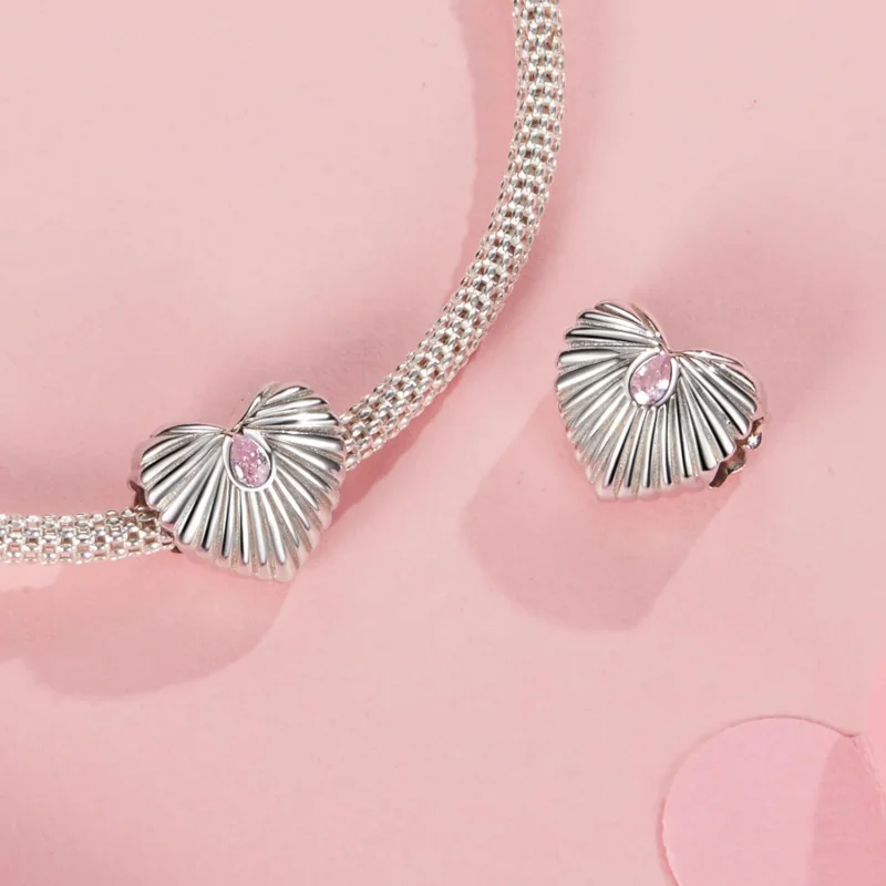 (zdjęcie do) Zawieszka w kształcie serca w stylu PANDORA - SCC2693 - Wyświetl 4