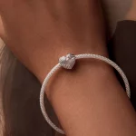 Zawieszka w kształcie serca w stylu PANDORA - SCC2693