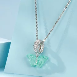 Zawieszka w kształcie zielonego motyla w stylu PANDORA - SCC2712