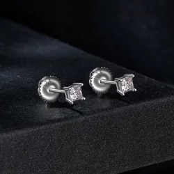 Kolczyki Moissanite w stylu PANDORA Princess (jeden certyfikat) - MSE047-S