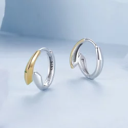 Dwukolorowe kolczyki PANDORA Style - BSE1021