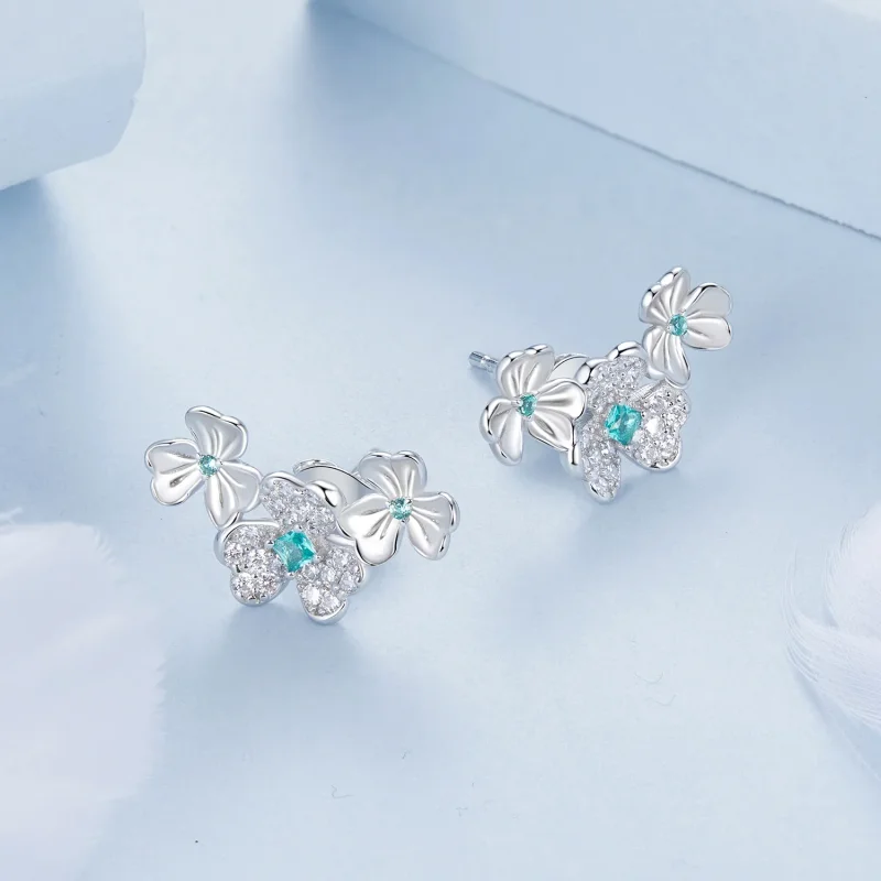 (zdjęcie do) Kolczyki PANDORA Style Shamrock - BSE1026 - Wyświetl 3