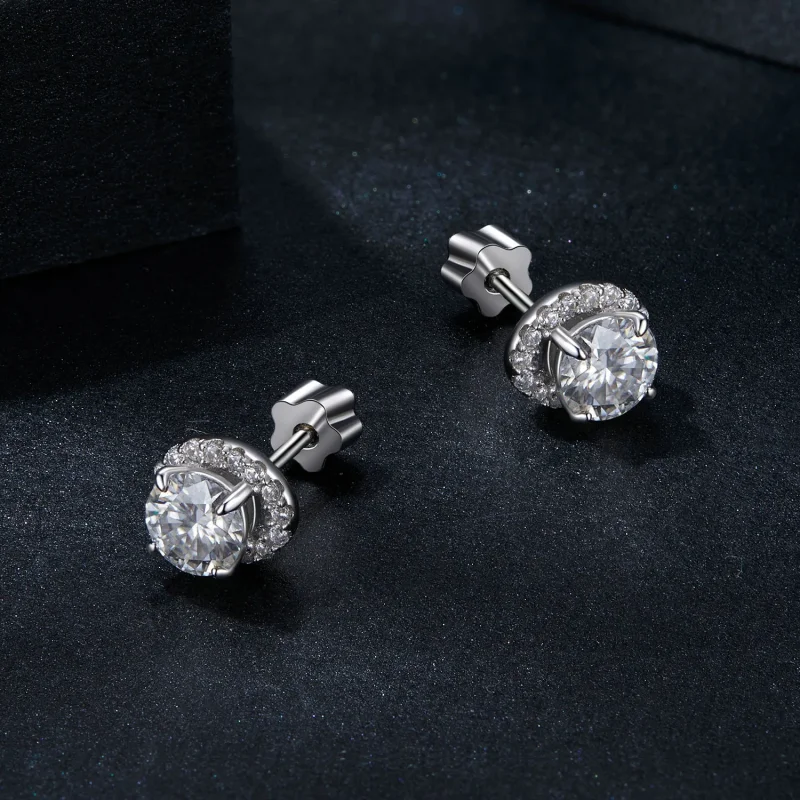 (zdjęcie do) Kolczyki PANDORA Style Starry Moissanite 0,5 ct (dwa certyfikaty) - MSE054 - Wyświetl 3