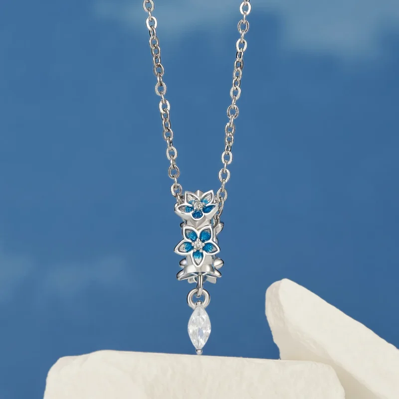 (zdjęcie do) PANDORA Style Mała zawieszka w kształcie delfina - BSC1028 - Wyświetl 3