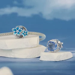 PANDORA Style Mała zawieszka w kształcie kwiatu ostróżki - BSC1029