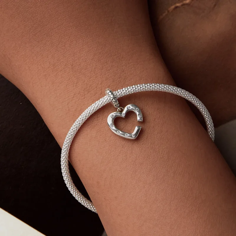 (zdjęcie do) Podwójna klamra PANDORA Style Love - SCC2773 - Wyświetl 9