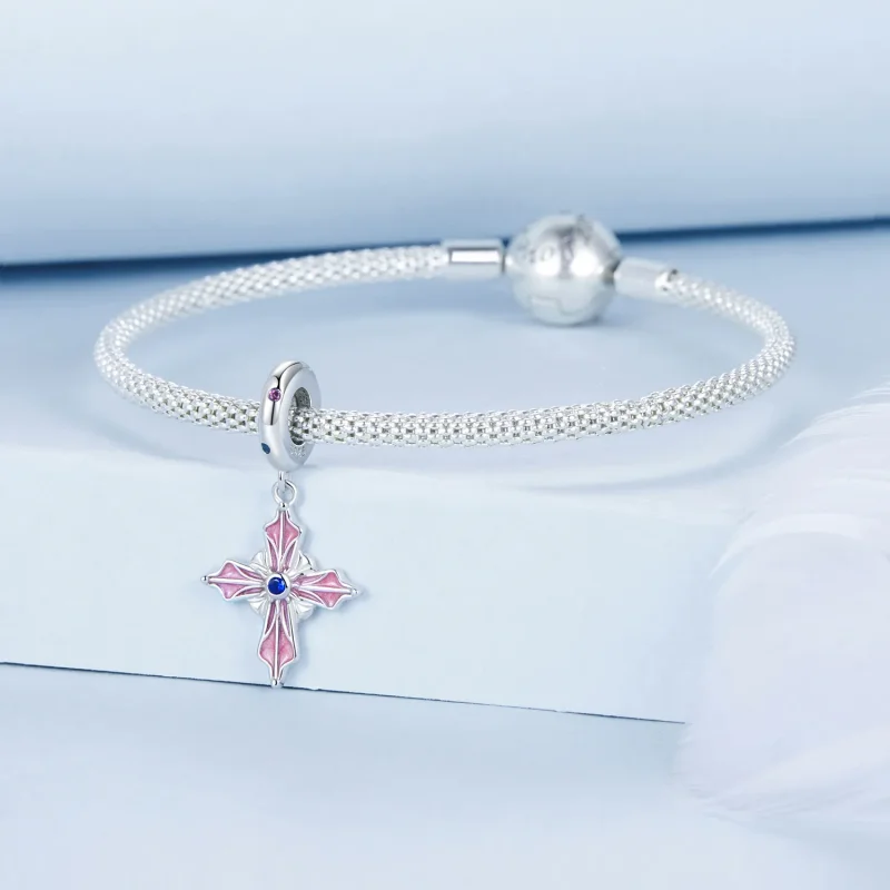 (zdjęcie do) Wisiorek z krzyżem w stylu PANDORA - BSC1023 - Wyświetl 3
