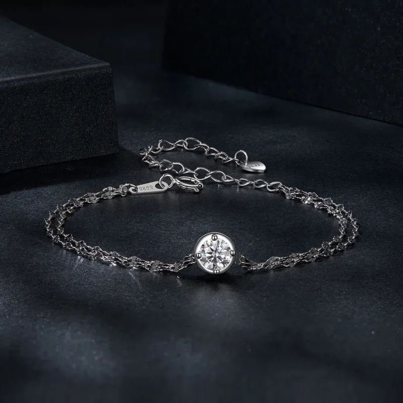 (zdjęcie do) Bransoletka PANDORA Style 0,5ct Moissanite Double Tile (z jednym certyfikatem) - - Wyświetl 3