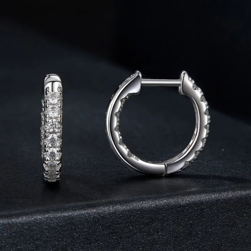 (zdjęcie do) Kolczyki PANDORA Style Moissanite błyszczące (z jednym certyfikatem) - MSE060 - Wyświetl 2
