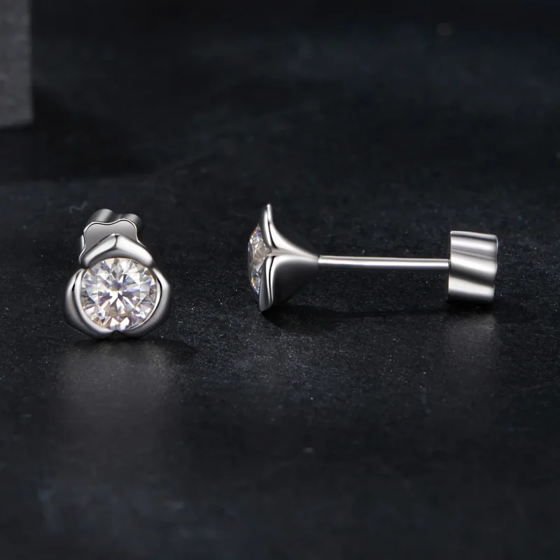 (zdjęcie do) Kolczyki PANDORA Style Moissanite Rose (z jednym certyfikatem) - MSE071 - Wyświetl 4