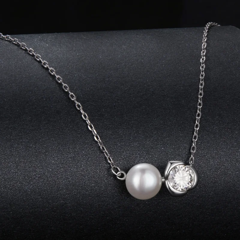 (zdjęcie do) Naszyjnik PANDORA Style Moissanite Rose (z jednym certyfikatem) - MSN040 - Wyświetl 2