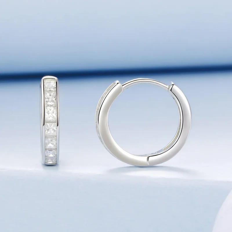 (zdjęcie do) PANDORA Style Princess Square Sparkling Kolczyki - BSE1102 - Wyświetl 2