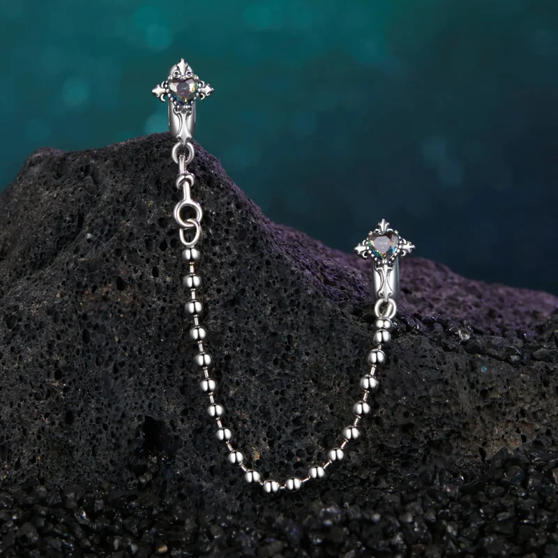 (zdjęcie do) PANDORA Style Vintage Krzyż Silikonowy Łańcuszek Zabezpieczający - BSC1060 - Wyświetl 2
