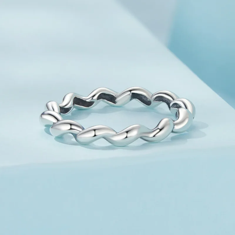 (zdjęcie do) Pierścionek metalowy w stylu PANDORA Twisted - SCR1047 - Wyświetl 3