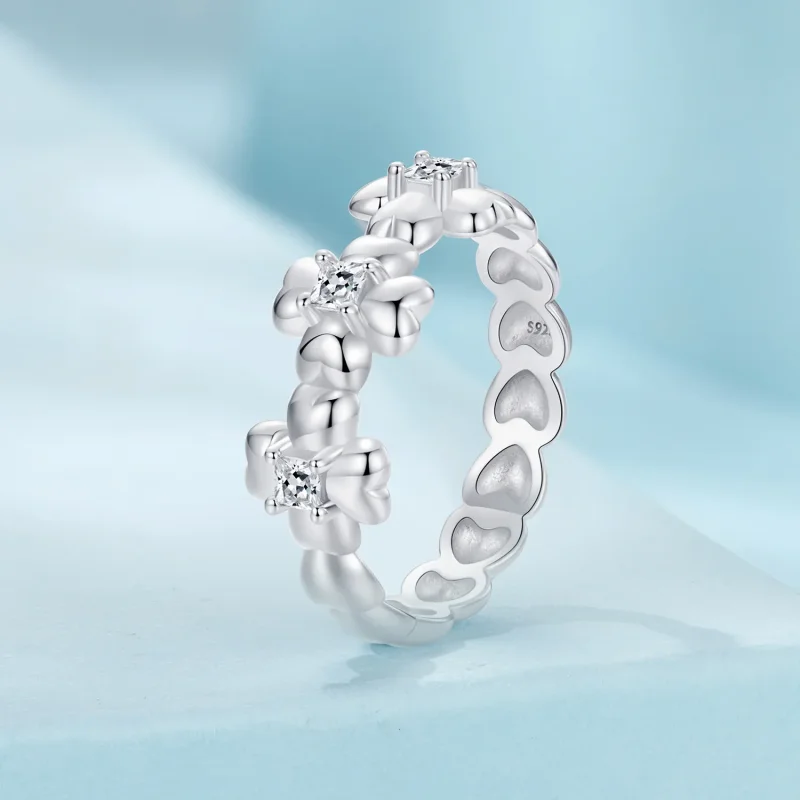 (zdjęcie do) Pierścionek PANDORA Style Four Leaf Clover - SCR1045 - Wyświetl 2