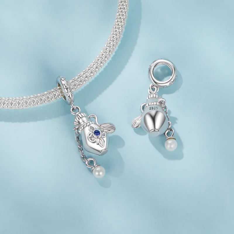 (zdjęcie do) Zawieszka w kształcie butelki perfum w stylu vintage PANDORA - SCC2912 - Wyświetl 4