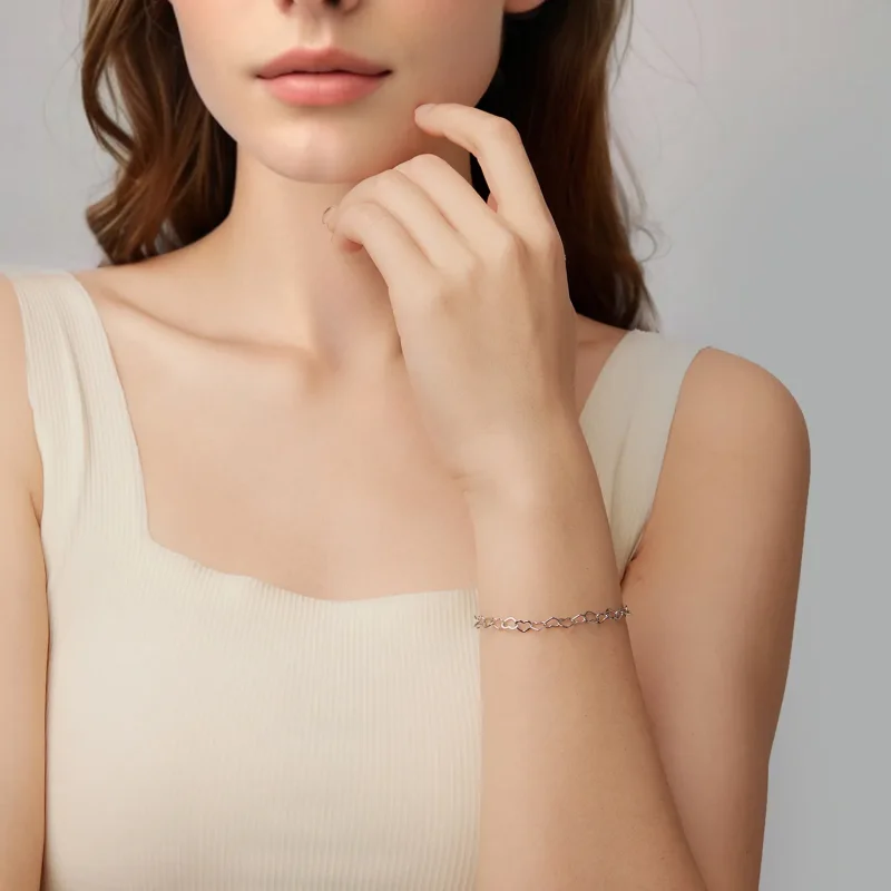 (zdjęcie do) Pandora Style 925 Srebro Próby 925 Platerowane Platyną Bransoletka z Serduszkami - Wyświetl 5