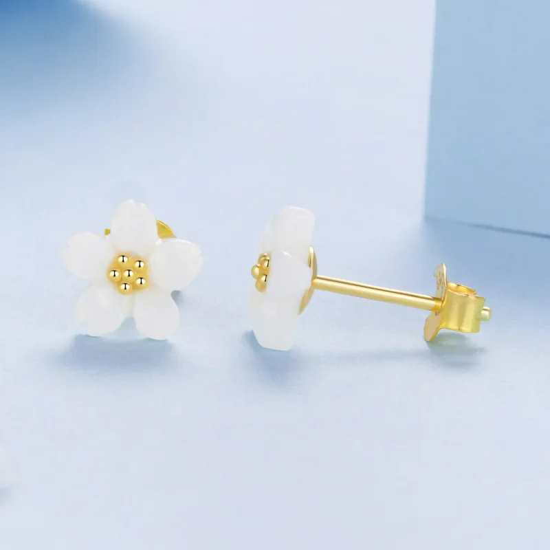 (zdjęcie do) Pandora Style S925 Srebro Cherry Blossom Biała Macica Perłowa Kolczyki Wkrętki z - Wyświetl 4