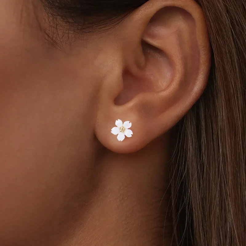(zdjęcie do) Pandora Style S925 Srebro Cherry Blossom Biała Macica Perłowa Kolczyki Wkrętki z - Wyświetl 5